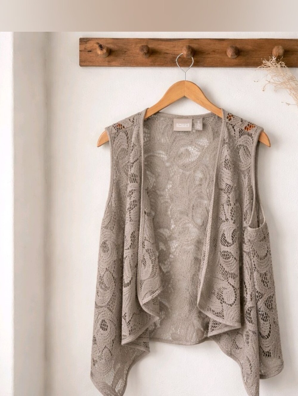 Chico's Light Taupe Crochet Open-Front Women's Vest Sz 2